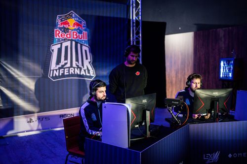 RED BULL TOUR INFERNALE